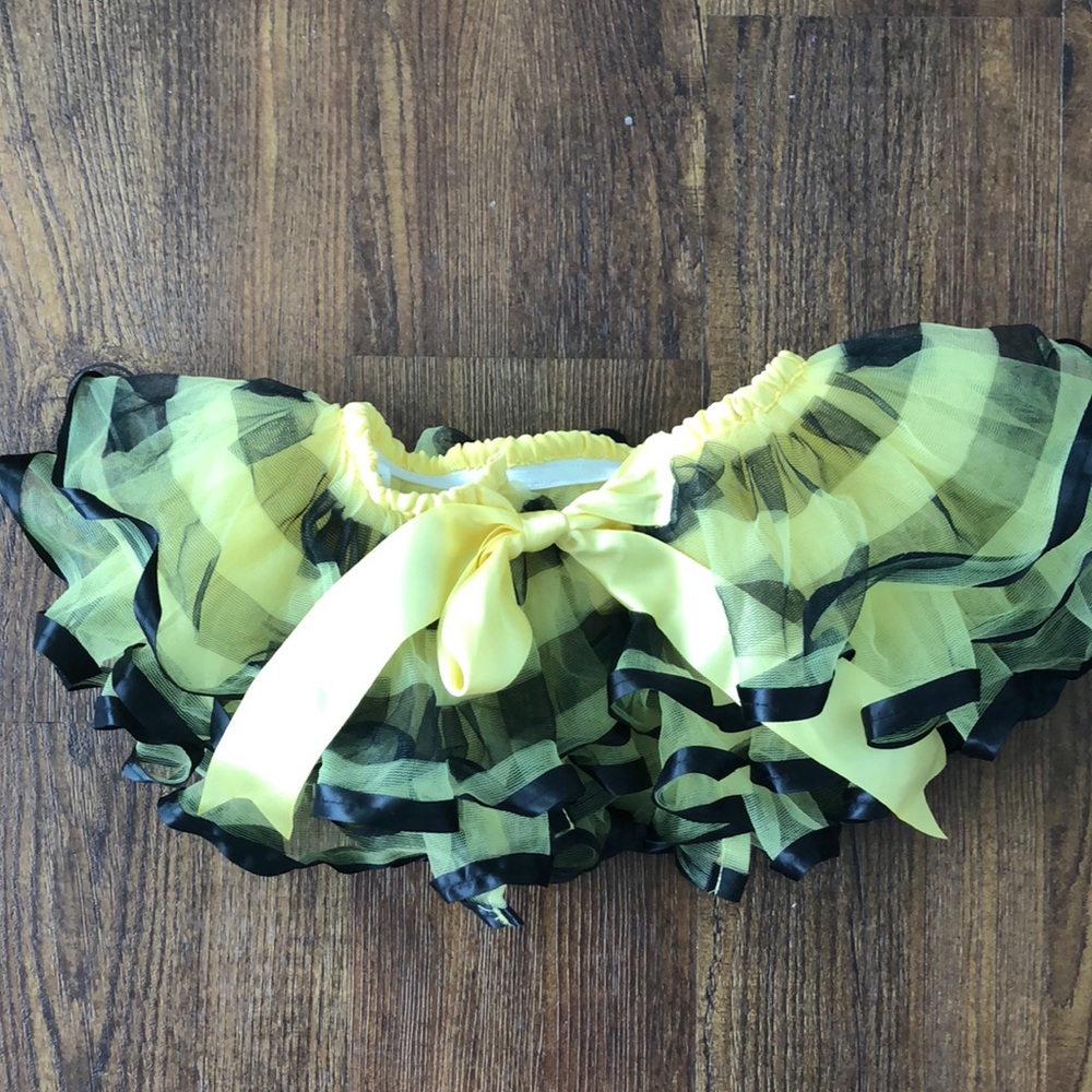 Girls tutu.